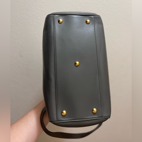 Saint Laurent Classic Duffle Bag - Picture 5 of 16